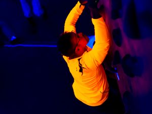 REEL ROCK 9 – BUDAPEST – MONKEY BOULDER – 14